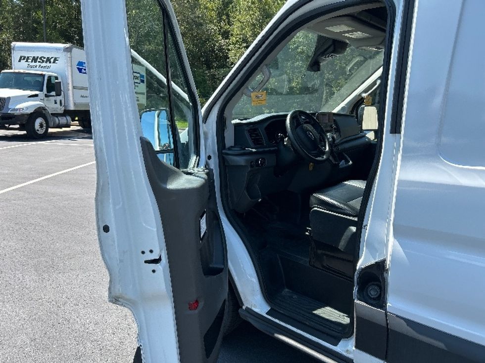 Cargo Van (Panel Van)-Light and Medium Duty Trucks-Ford-2020-Transit 250-Pensacola-FL-106,744\n\t\tmiles-$ 29,500 - Image 15