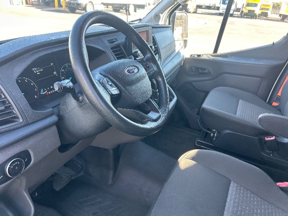 Cargo Van (Panel Van)-Light and Medium Duty Trucks-Ford-2020-Transit 250-Phoenix-AZ-56,296\n\t\tmiles-$ 34,750 - Image 17