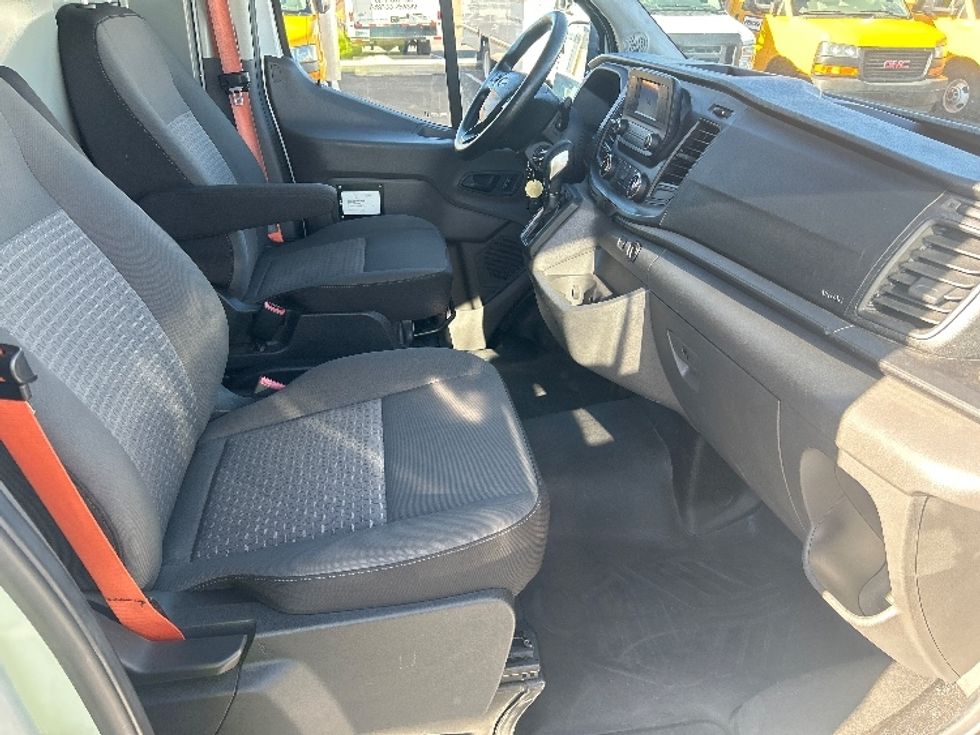 Cargo Van (Panel Van)-Light and Medium Duty Trucks-Ford-2020-Transit 250-Phoenix-AZ-56,296\n\t\tmiles-$ 34,750 - Image 22