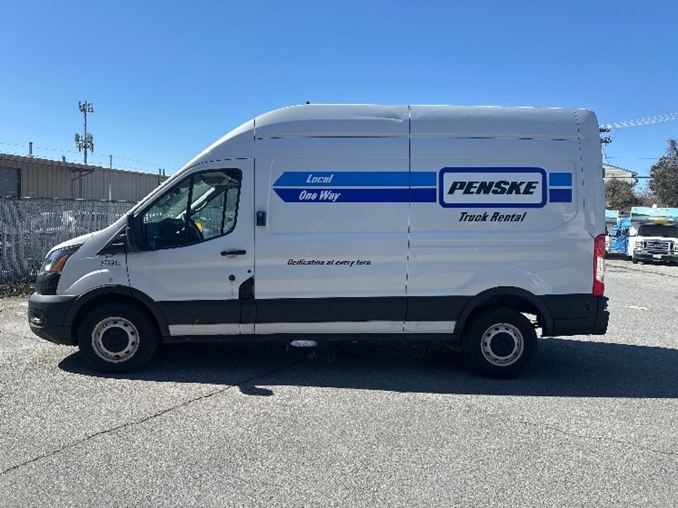 Cargo Van (Panel Van)-Light and Medium Duty Trucks-Ford-2020-Transit 250-Rockville-MD-74,784\n\t\tmiles-$ 34,000 - Image 4