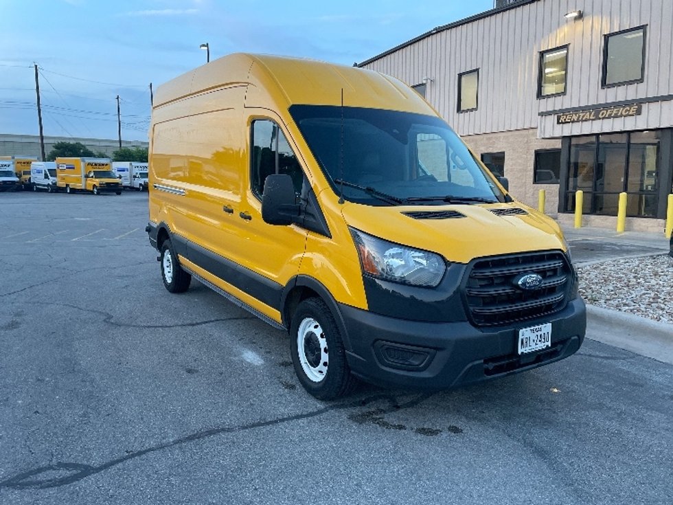 Used Ford Cargo Vans for Sale in TX Penske Used Trucks