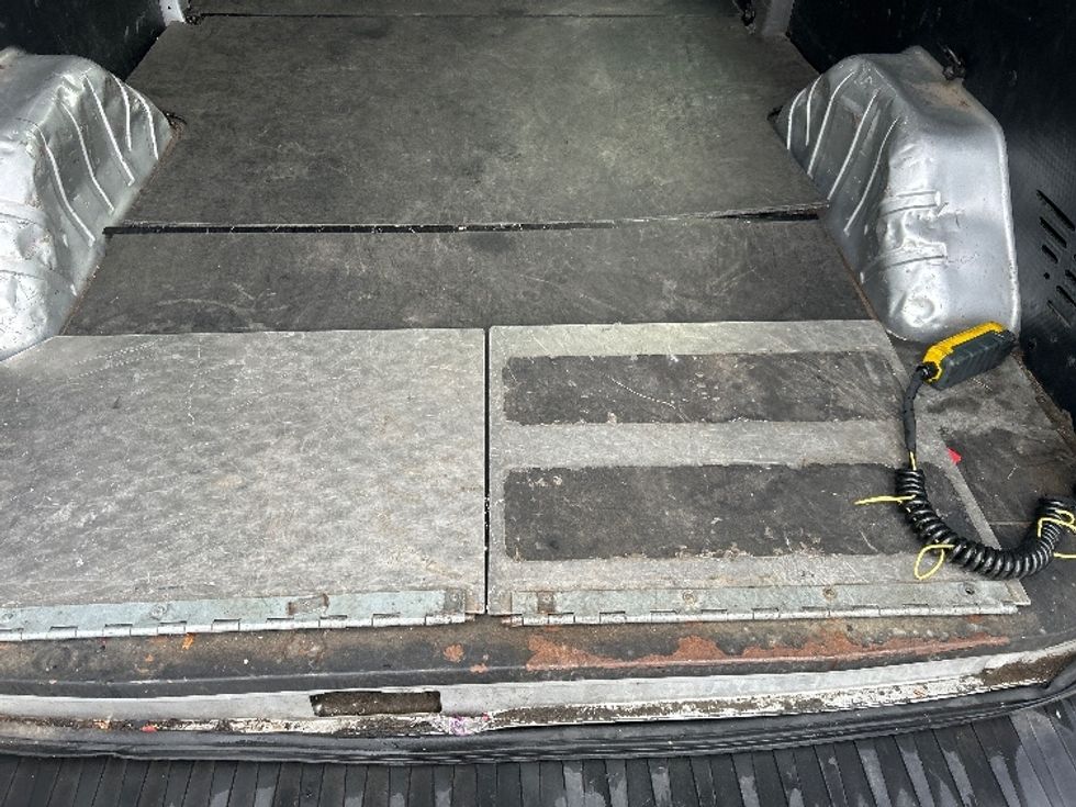Cargo Van (Panel Van)-Light and Medium Duty Trucks-Ford-2020-Transit 250-Salem-VA-65,420\n\t\tmiles-$ 32,000 - Image 10