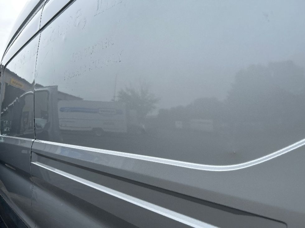 Cargo Van (Panel Van)-Light and Medium Duty Trucks-Ford-2020-Transit 250-Salem-VA-65,420\n\t\tmiles-$ 32,000 - Image 28