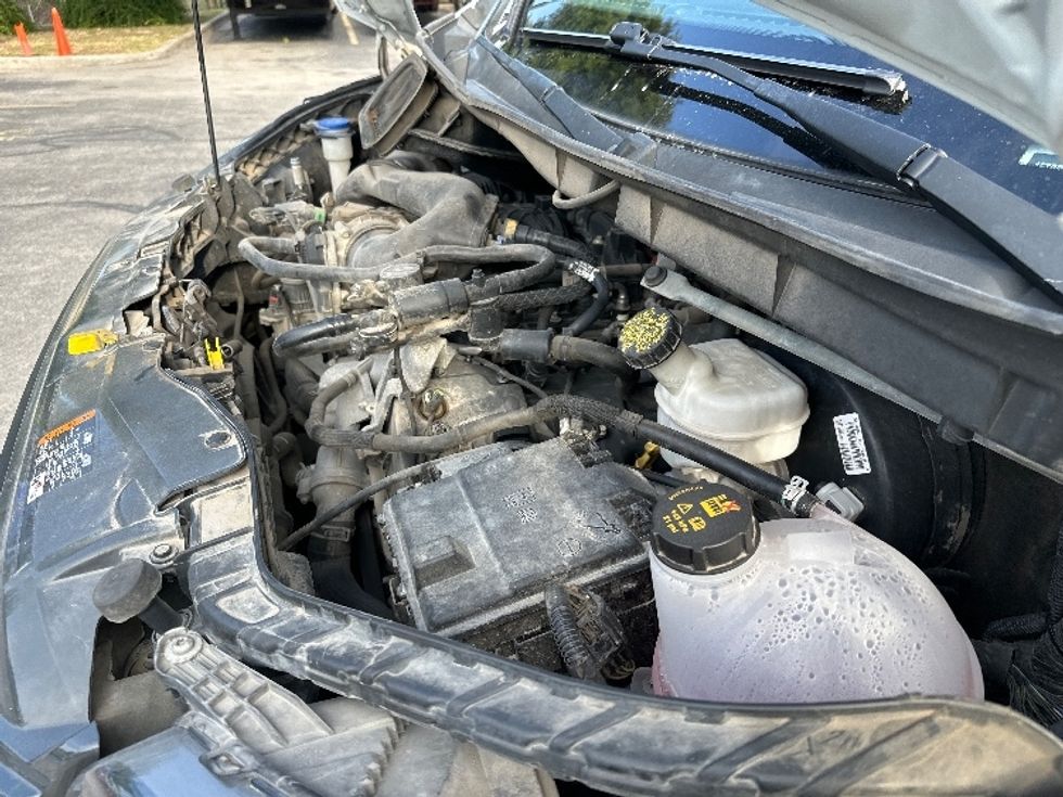 Cargo Van (Panel Van)-Light and Medium Duty Trucks-Ford-2020-Transit 250-San Antonio-TX-136,574\n\t\tmiles-$ 26,000 - Image 18