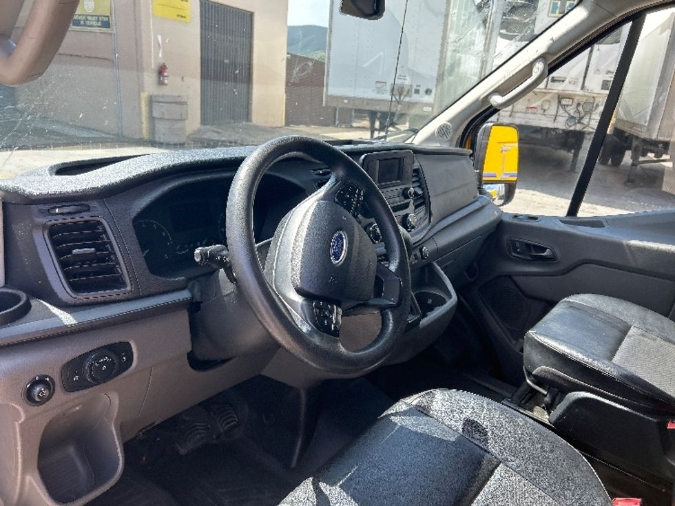 Cargo Van (Panel Van)-Light and Medium Duty Trucks-Ford-2020-Transit 250-San Marcos-CA-58,423\n\t\tmiles-$ 31,000 - Image 16