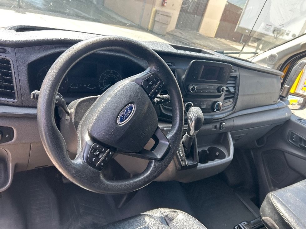 Cargo Van (Panel Van)-Light and Medium Duty Trucks-Ford-2020-Transit 250-San Marcos-CA-58,423\n\t\tmiles-$ 31,000 - Image 17