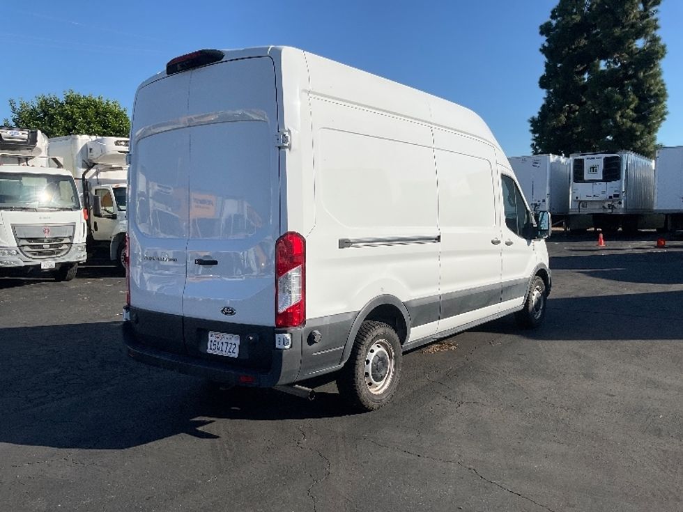 Cargo Van (Panel Van)-Light and Medium Duty Trucks-Ford-2020-Transit 250-Santa Ana-CA-33,012\n\t\tmiles-$ 37,750 - Image 13