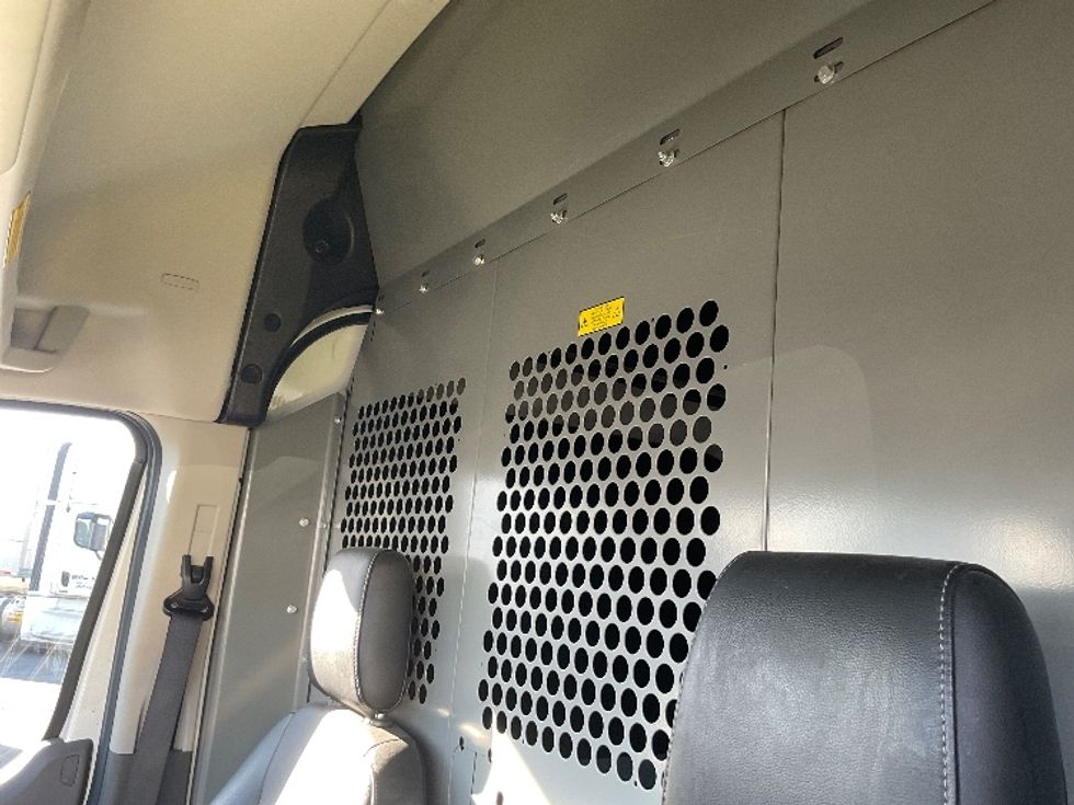 Cargo Van (Panel Van)-Light and Medium Duty Trucks-Ford-2020-Transit 250-Santa Ana-CA-33,012\n\t\tmiles-$ 37,750 - Image 25