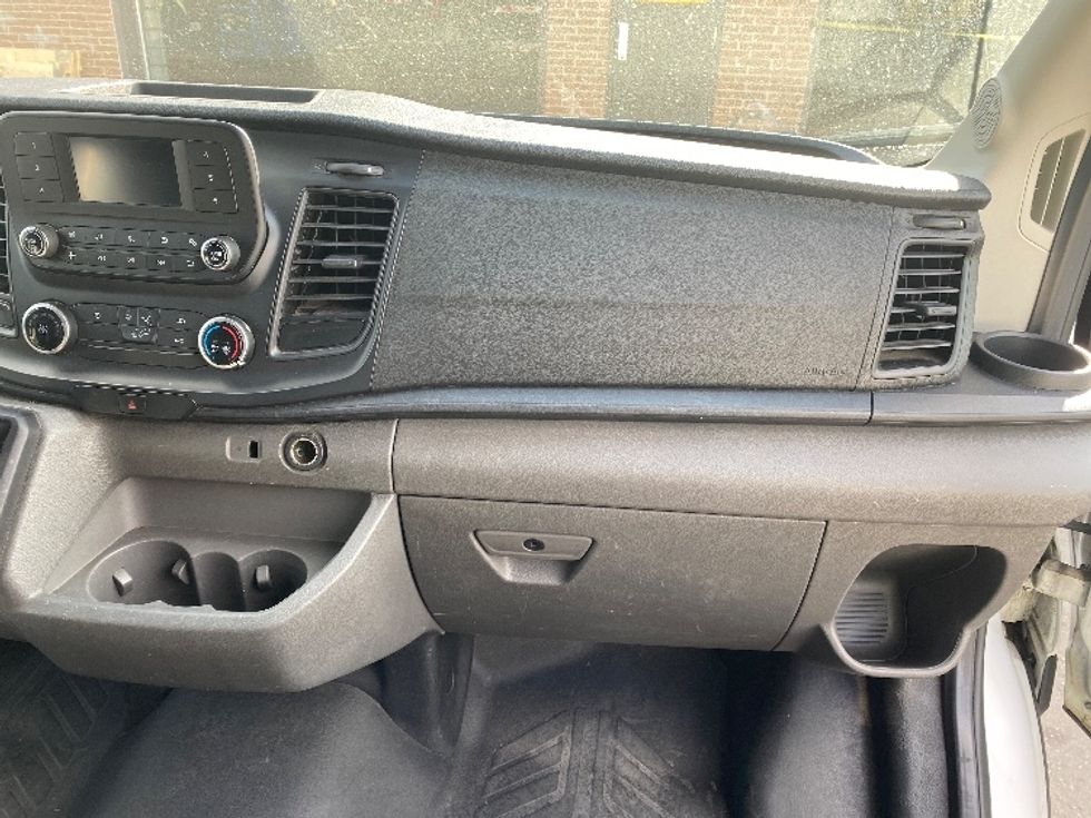 Cargo Van (Panel Van)-Light and Medium Duty Trucks-Ford-2020-Transit 250-Scarborough-ON-96,849\n\t\tkm-$ 43,000 - Image 21