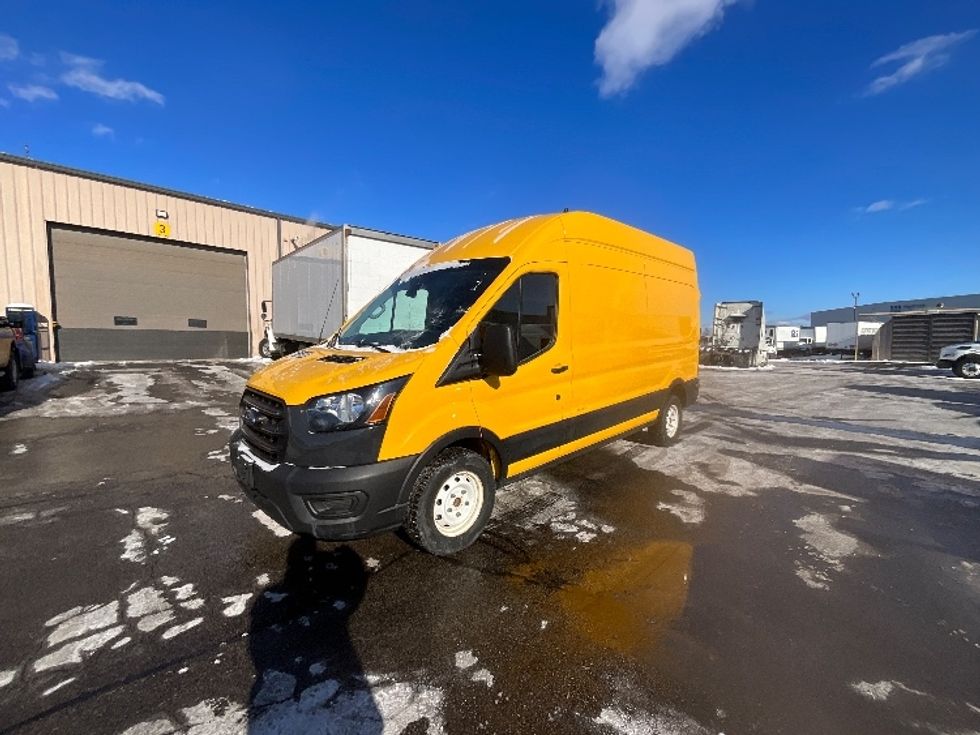 Cargo Van (Panel Van)-Light and Medium Duty Trucks-Ford-2020-Transit 250-Stoney Creek-ON-114,316\n\t\tkm-$ 37,000 - Image 3
