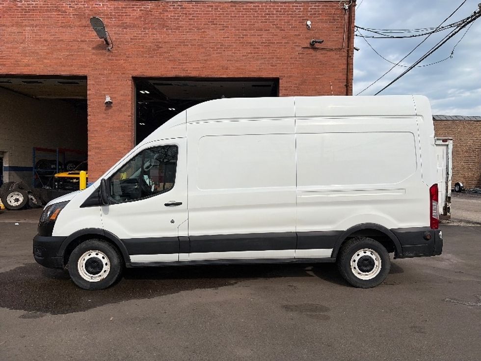 Cargo Van (Panel Van)-Light and Medium Duty Trucks-Ford-2020-Transit 250-Sturtevant-WI-54,036\n\t\tmiles-$ 35,500 - Image 4