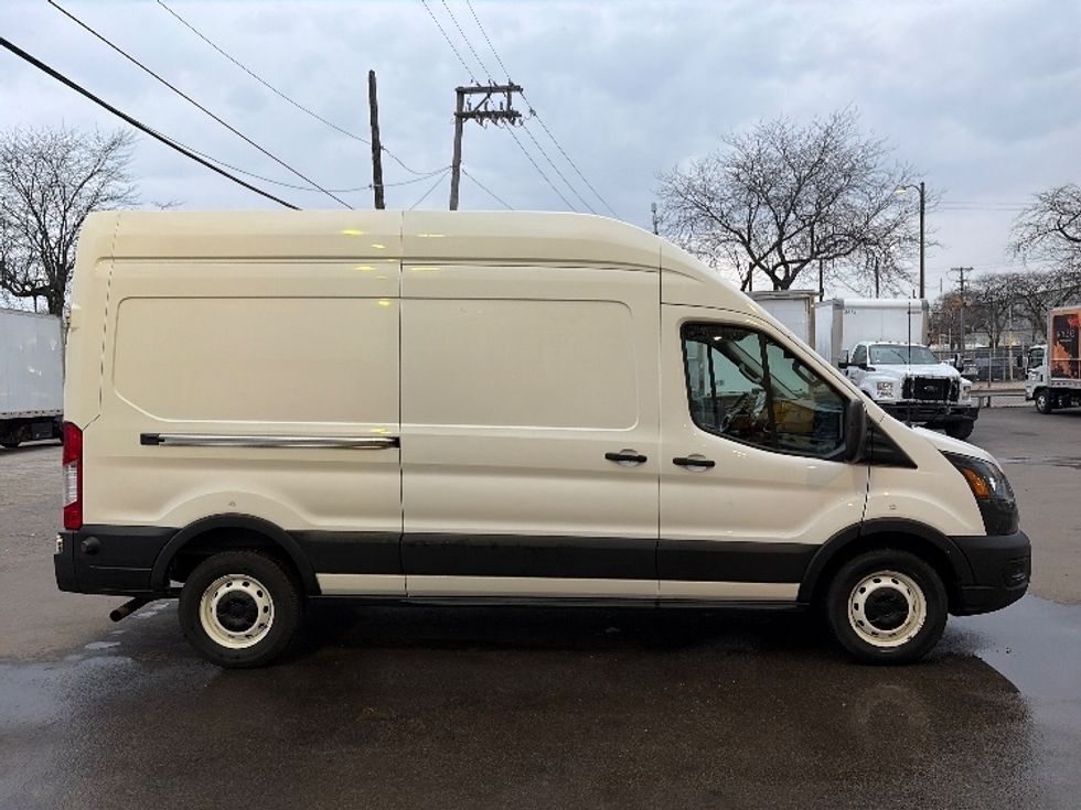 Cargo Van (Panel Van)-Light and Medium Duty Trucks-Ford-2020-Transit 250-Sturtevant-WI-68,635\n\t\tmiles-$ 34,250 - Image 14