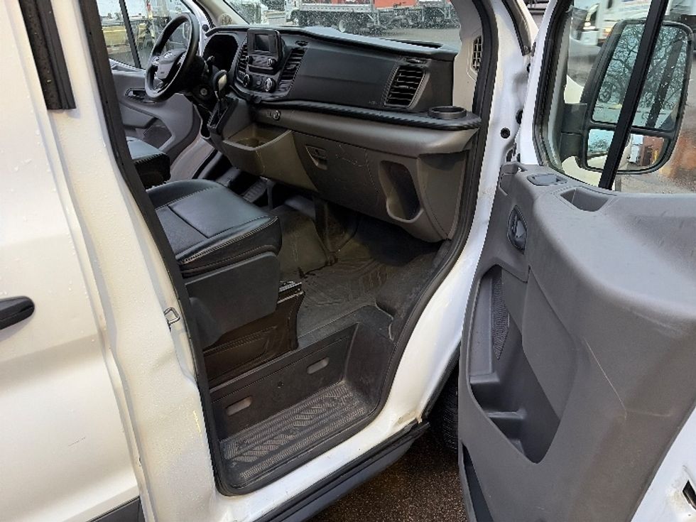 Cargo Van (Panel Van)-Light and Medium Duty Trucks-Ford-2020-Transit 250-Sturtevant-WI-68,635\n\t\tmiles-$ 34,250 - Image 19