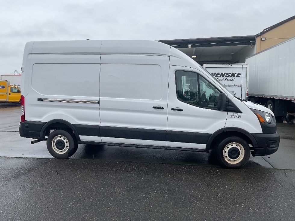 2020 Ford Transit photo 11