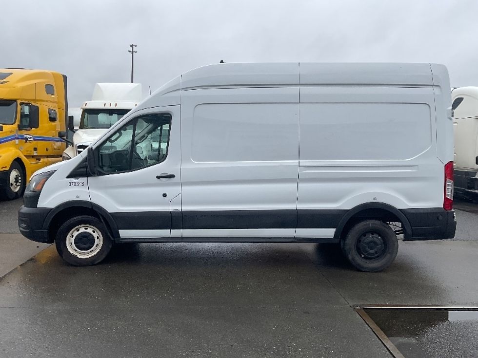 2020 Ford Transit photo 4