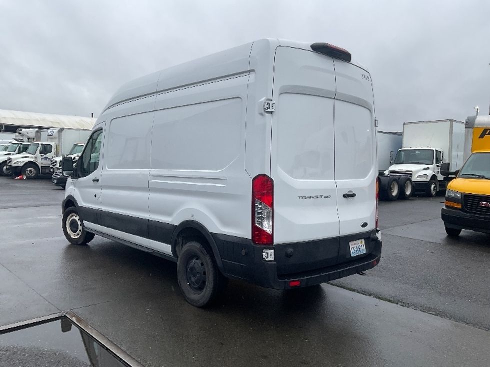 2020 Ford Transit photo 5