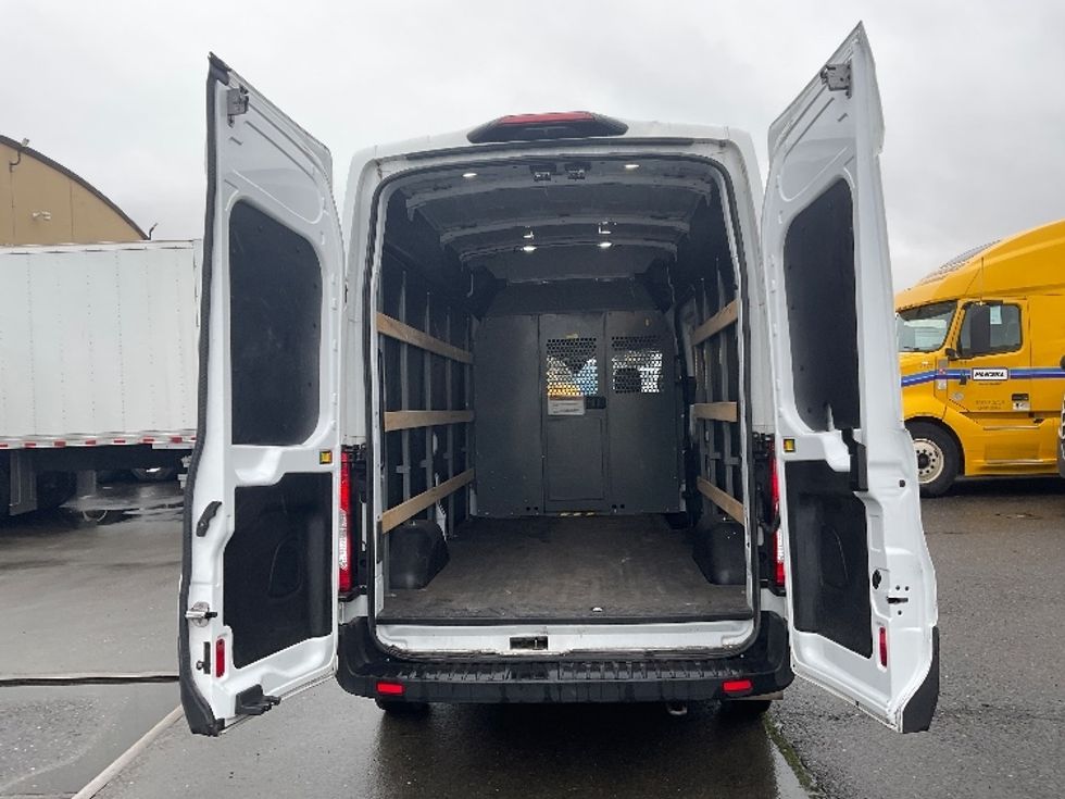2020 Ford Transit photo 7
