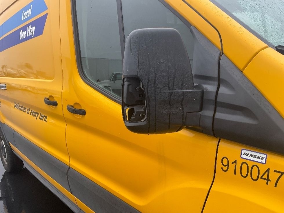 Cargo Van (Panel Van)-Light and Medium Duty Trucks-Ford-2020-Transit 250-Torrance-CA-61,358\n\t\tmiles-$ 35,000 - Image 23