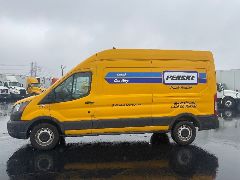 Cargo Van (Panel Van)-Light and Medium Duty Trucks-Ford-2020-Transit 250-Torrance-CA-61,358\n\t\tmiles-$ 35,000 - Image 4