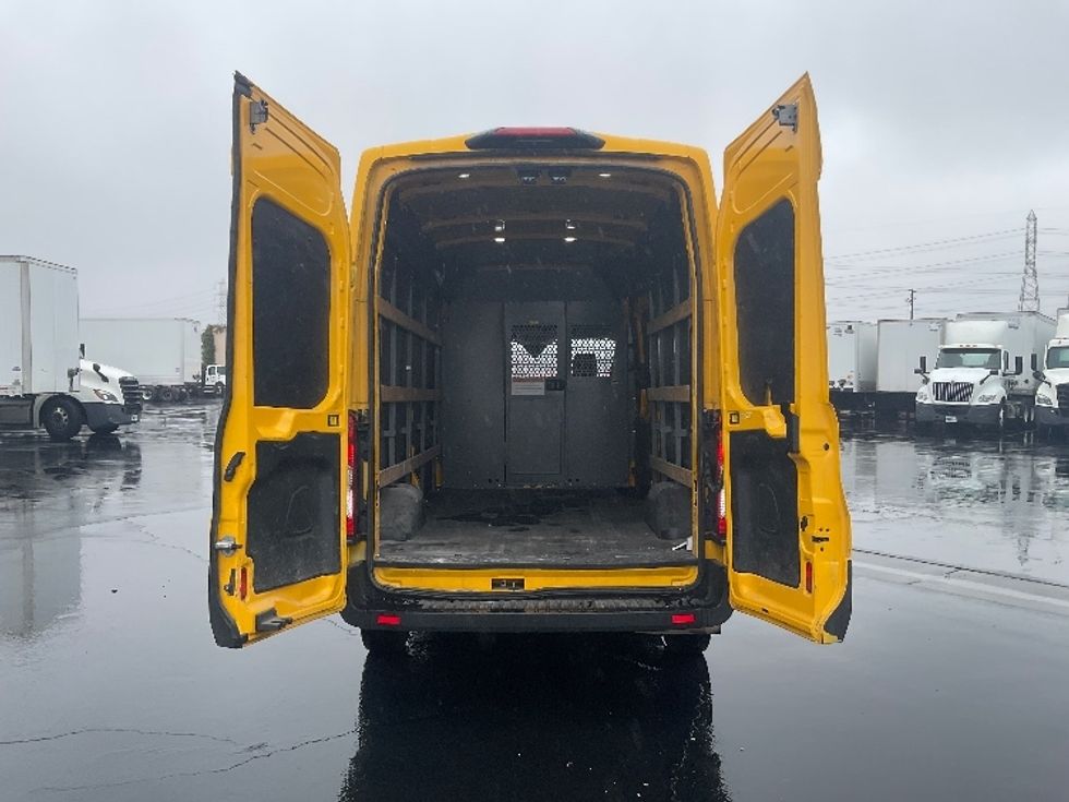 Cargo Van (Panel Van)-Light and Medium Duty Trucks-Ford-2020-Transit 250-Torrance-CA-61,358\n\t\tmiles-$ 35,000 - Image 7
