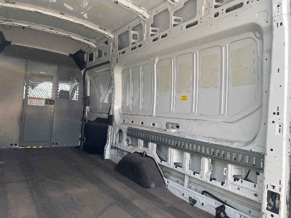 Cargo Van (Panel Van)-Light and Medium Duty Trucks-Ford-2020-Transit 250-Torrance-CA-64,550\n\t\tmiles-$ 36,000 - Image 10
