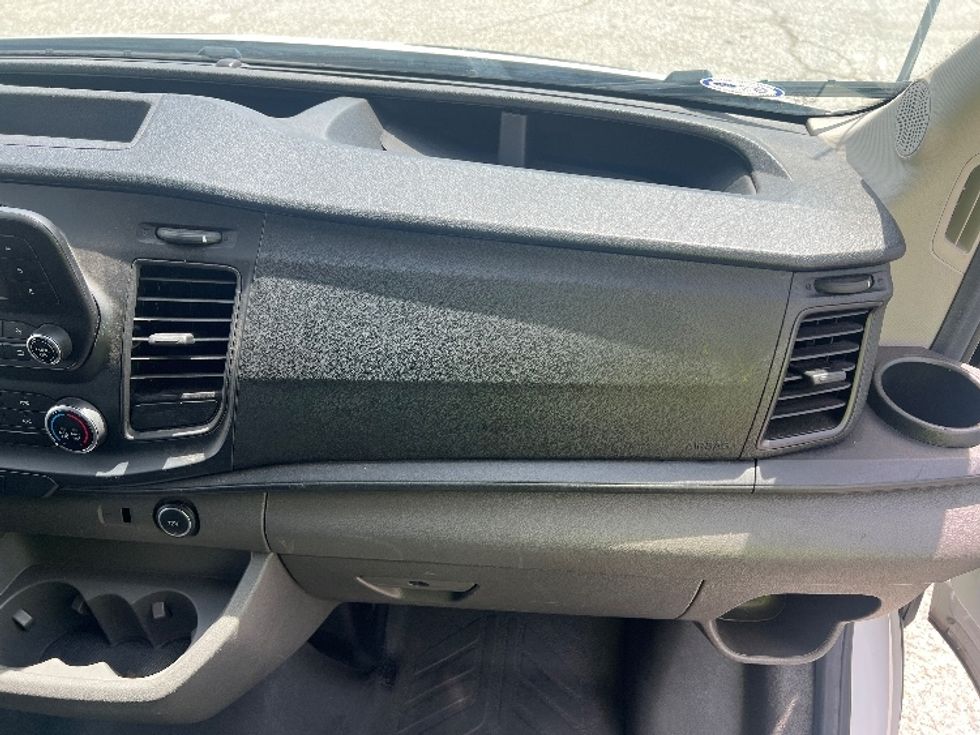 Cargo Van (Panel Van)-Light and Medium Duty Trucks-Ford-2020-Transit 250-Torrance-CA-64,550\n\t\tmiles-$ 36,000 - Image 18