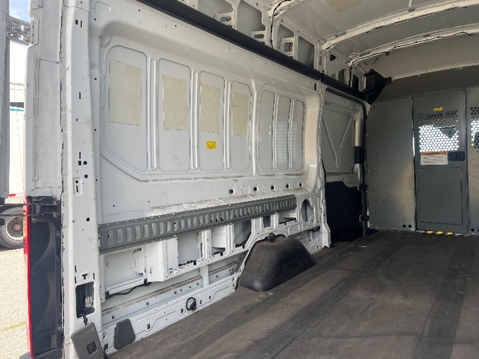 Cargo Van (Panel Van)-Light and Medium Duty Trucks-Ford-2020-Transit 250-Torrance-CA-64,550\n\t\tmiles-$ 36,000 - Image 9