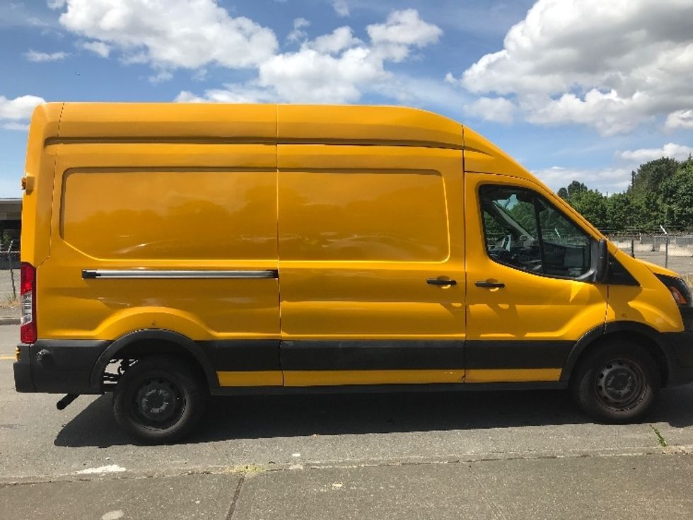 Cargo Van (Panel Van)-Light and Medium Duty Trucks-Ford-2020-Transit 250-Tukwila-WA-52,576\n\t\tmiles-$ 32,250 - Image 13