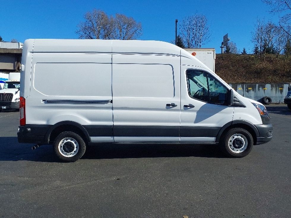 Cargo Van (Panel Van)-Light and Medium Duty Trucks-Ford-2020-Transit 250-Tukwila-WA-54,955\n\t\tmiles-$ 36,250 - Image 14
