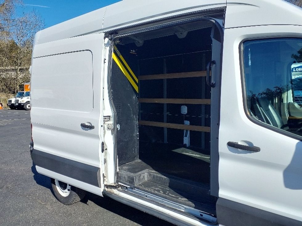 Cargo Van (Panel Van)-Light and Medium Duty Trucks-Ford-2020-Transit 250-Tukwila-WA-54,955\n\t\tmiles-$ 36,250 - Image 24