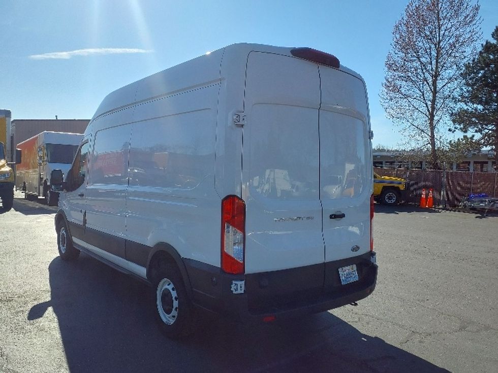 Cargo Van (Panel Van)-Light and Medium Duty Trucks-Ford-2020-Transit 250-Tukwila-WA-54,955\n\t\tmiles-$ 36,250 - Image 6