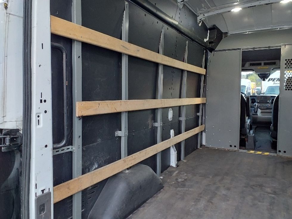 Cargo Van (Panel Van)-Light and Medium Duty Trucks-Ford-2020-Transit 250-Tukwila-WA-63,804\n\t\tmiles-$ 34,500 - Image 10