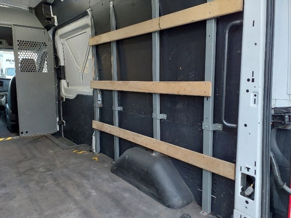 Cargo Van (Panel Van)-Light and Medium Duty Trucks-Ford-2020-Transit 250-Tukwila-WA-63,804\n\t\tmiles-$ 34,500 - Image 11