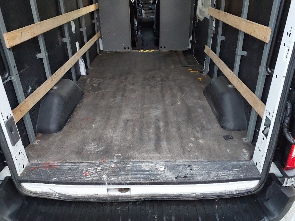 Cargo Van (Panel Van)-Light and Medium Duty Trucks-Ford-2020-Transit 250-Tukwila-WA-63,804\n\t\tmiles-$ 34,500 - Image 9