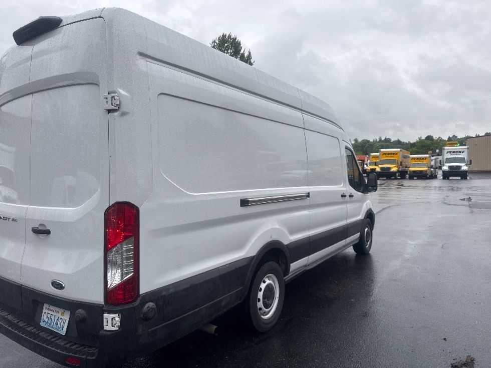 Cargo Van (Panel Van)-Light and Medium Duty Trucks-Ford-2020-Transit 250-Tukwila-WA-65,443\n\t\tmiles-$ 36,000 - Image 13