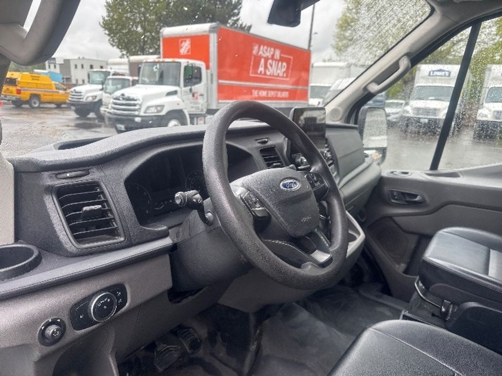 Cargo Van (Panel Van)-Light and Medium Duty Trucks-Ford-2020-Transit 250-Tukwila-WA-65,443\n\t\tmiles-$ 36,000 - Image 18