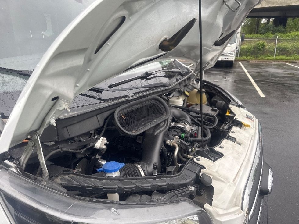 Cargo Van (Panel Van)-Light and Medium Duty Trucks-Ford-2020-Transit 250-Tukwila-WA-65,443\n\t\tmiles-$ 36,000 - Image 24