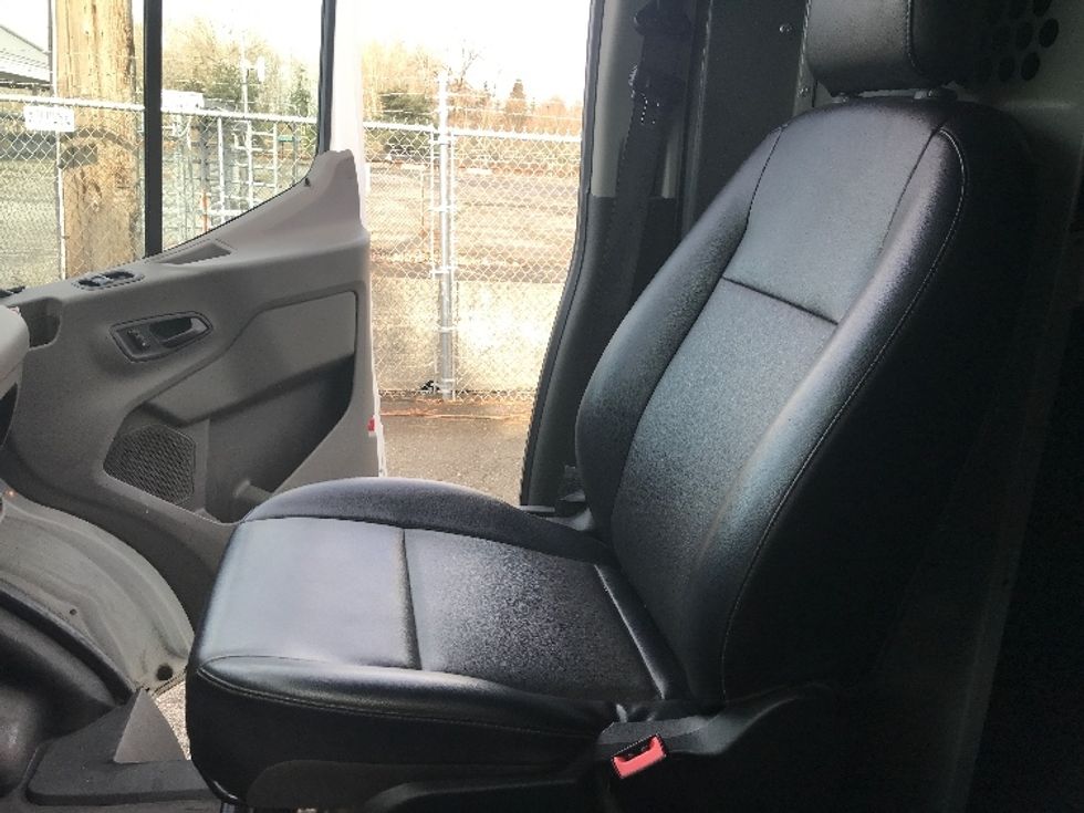 Cargo Van (Panel Van)-Light and Medium Duty Trucks-Ford-2020-Transit 250-Tukwila-WA-65,675\n\t\tmiles-$ 35,750 - Image 19