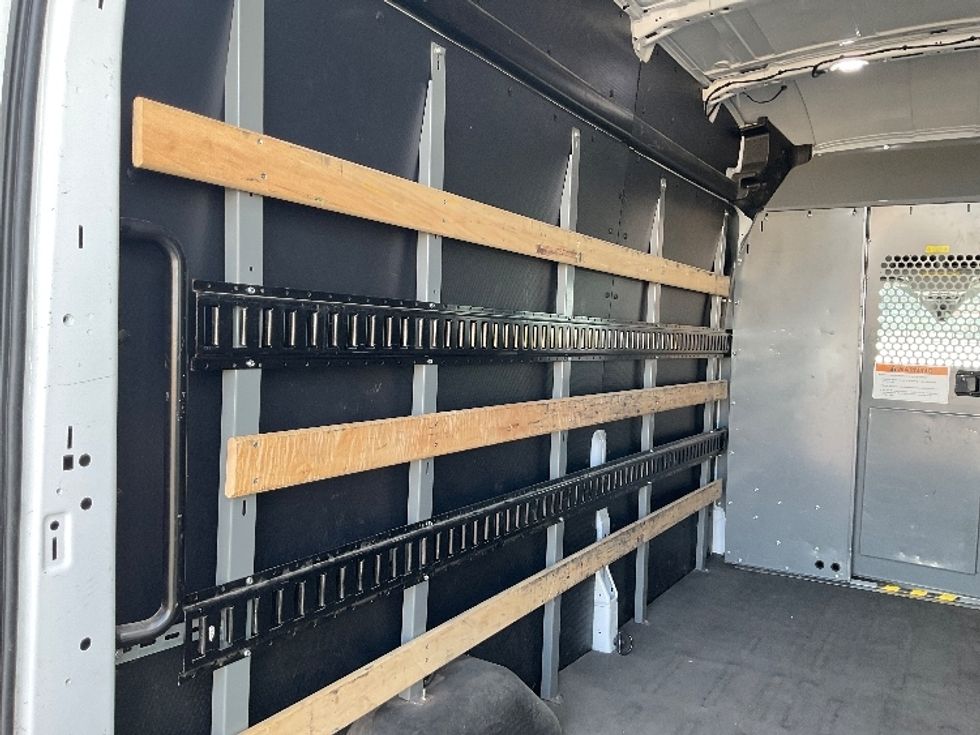 Cargo Van (Panel Van)-Light and Medium Duty Trucks-Ford-2020-Transit 250-Warren-MI-46,670\n\t\tmiles-$ 36,000 - Image 10