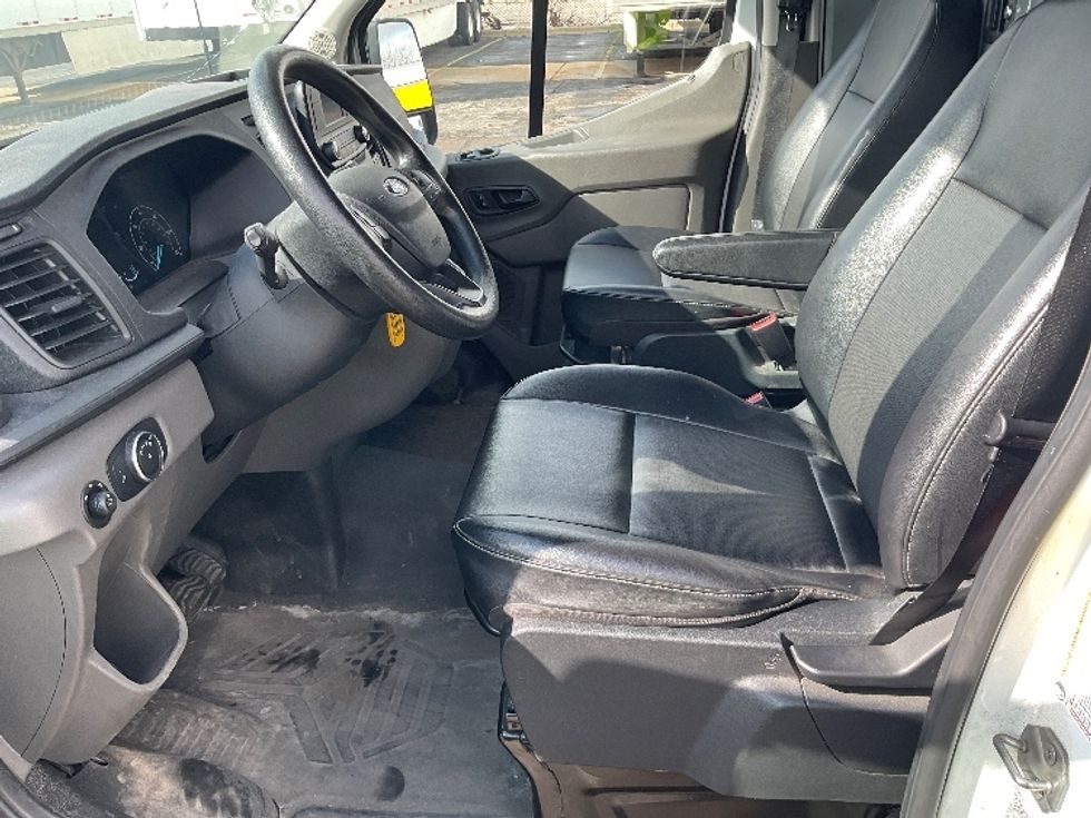 Cargo Van (Panel Van)-Light and Medium Duty Trucks-Ford-2020-Transit 250-Warren-MI-46,670\n\t\tmiles-$ 36,000 - Image 18