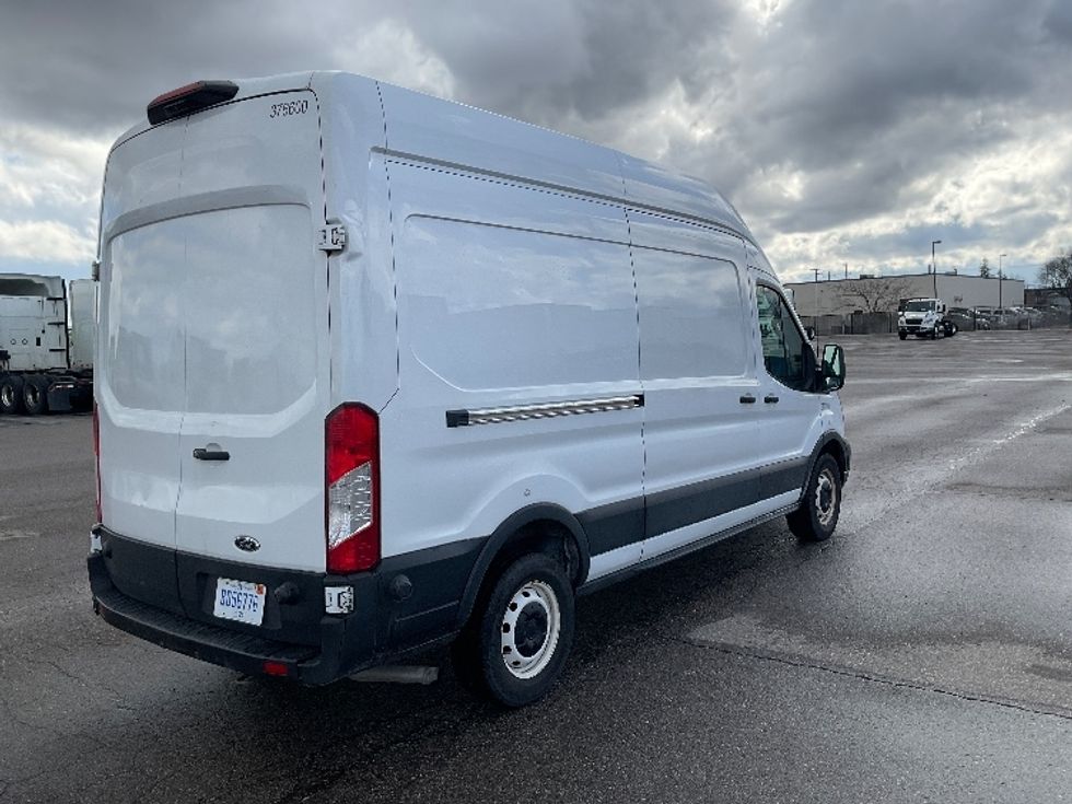 Cargo Van (Panel Van)-Light and Medium Duty Trucks-Ford-2020-Transit 250-Warren-MI-60,400\n\t\tmiles-$ 35,000 - Image 12