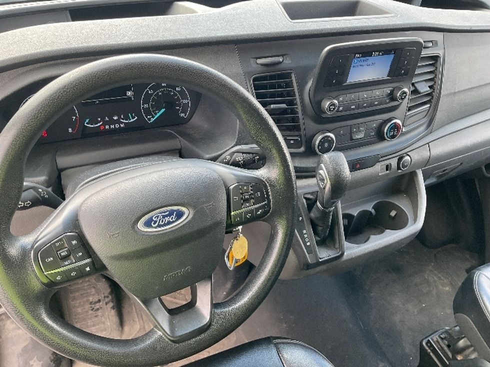 Cargo Van (Panel Van)-Light and Medium Duty Trucks-Ford-2020-Transit 250-Warren-MI-60,400\n\t\tmiles-$ 35,000 - Image 16