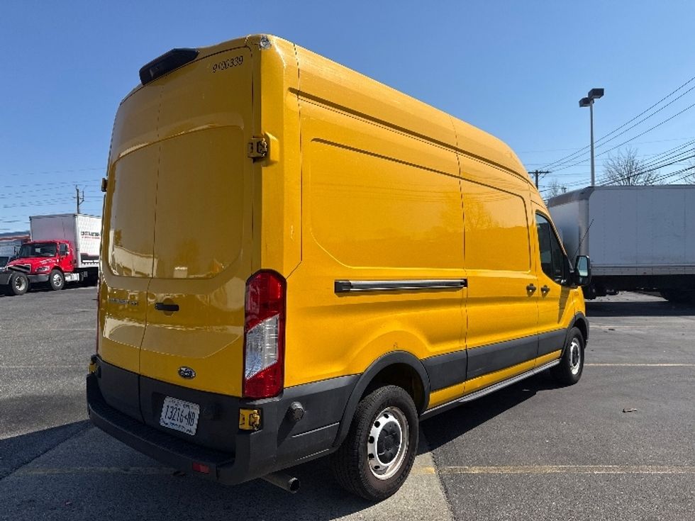 Cargo Van (Panel Van)-Light and Medium Duty Trucks-Ford-2020-Transit 250-West Babylon-NY-81,594\n\t\tmiles-$ 30,750 - Image 12