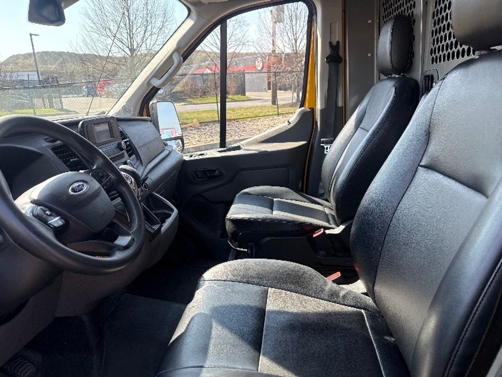 Cargo Van (Panel Van)-Light and Medium Duty Trucks-Ford-2020-Transit 250-West Babylon-NY-81,594\n\t\tmiles-$ 30,750 - Image 18