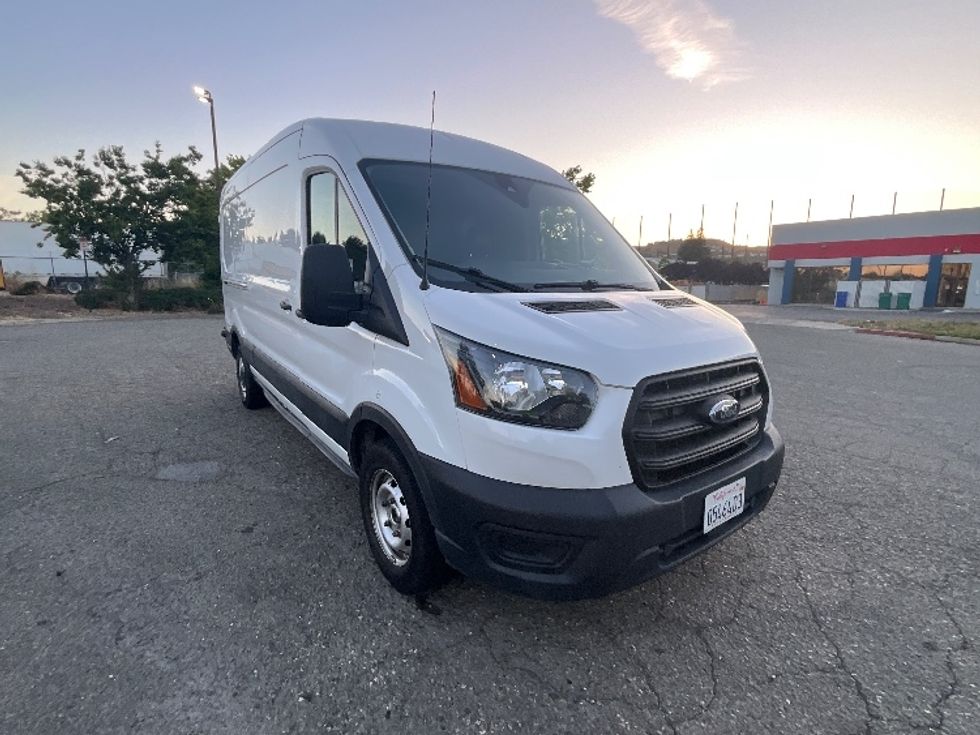 Cargo Van (Panel Van)-Light and Medium Duty Trucks-Ford-2020-Transit 250-West Sacramento-CA-132,959\n\t\tmiles-$ 26,750 - Image 1