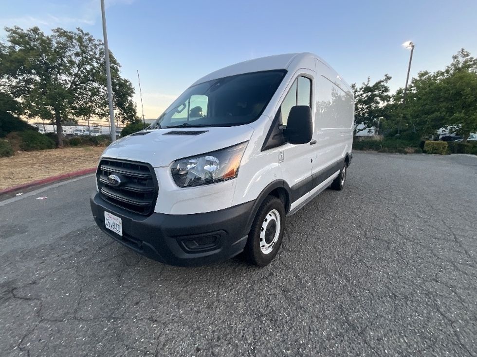 Cargo Van (Panel Van)-Light and Medium Duty Trucks-Ford-2020-Transit 250-West Sacramento-CA-132,959\n\t\tmiles-$ 26,750 - Image 3