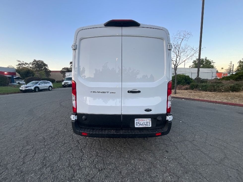 Cargo Van (Panel Van)-Light and Medium Duty Trucks-Ford-2020-Transit 250-West Sacramento-CA-132,959\n\t\tmiles-$ 26,750 - Image 7