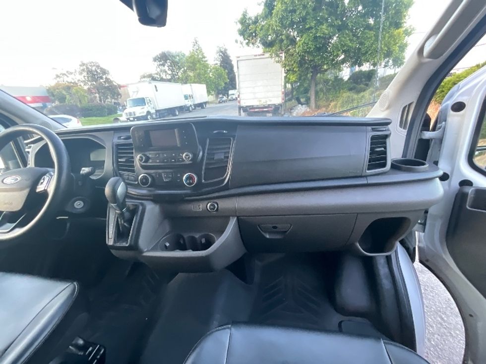 Cargo Van (Panel Van)-Light and Medium Duty Trucks-Ford-2020-Transit 250-West Sacramento-CA-132,959\n\t\tmiles-$ 26,750 - Image 21