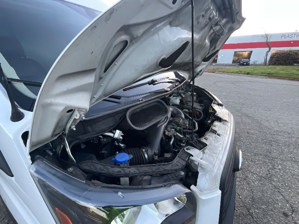 Cargo Van (Panel Van)-Light and Medium Duty Trucks-Ford-2020-Transit 250-West Sacramento-CA-132,959\n\t\tmiles-$ 26,750 - Image 22