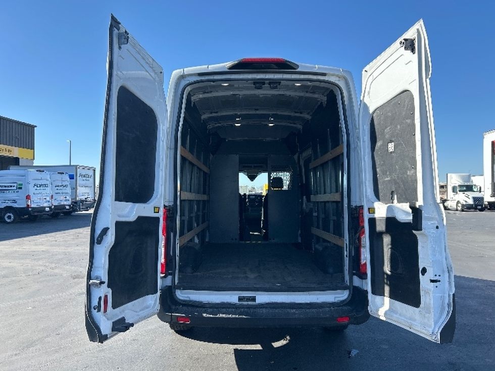 Cargo Van (Panel Van)-Light and Medium Duty Trucks-Ford-2020-Transit 250-West Sacramento-CA-71,402\n\t\tmiles-$ 40,250 - Image 7